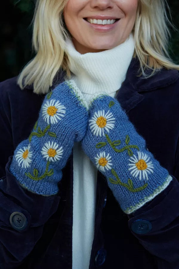 Daisy Chain Handwarmer