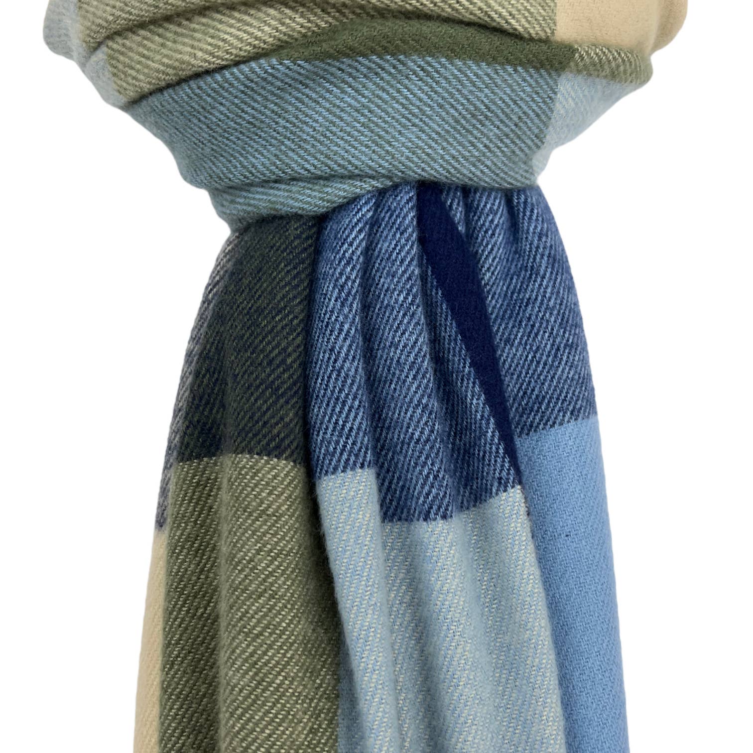 Classic colourful woolmix check scarf with tassels: Blue