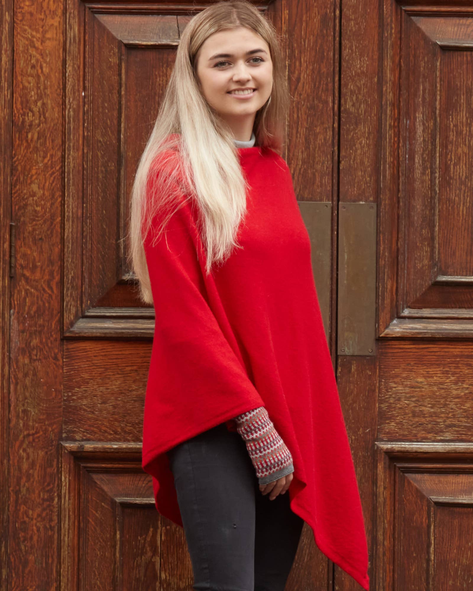 Classic Cashmere Blend Poncho: Venetian Red