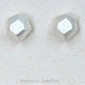 silver facetted stone like earrings