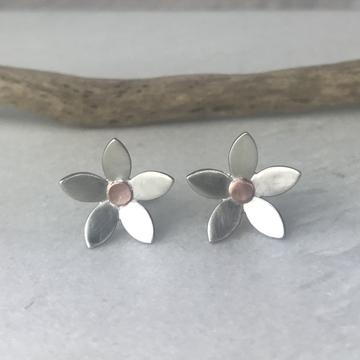 Daisy Studs - The Nancy Smillie Shop - Art, Jewellery & Designer Gifts Glasgow