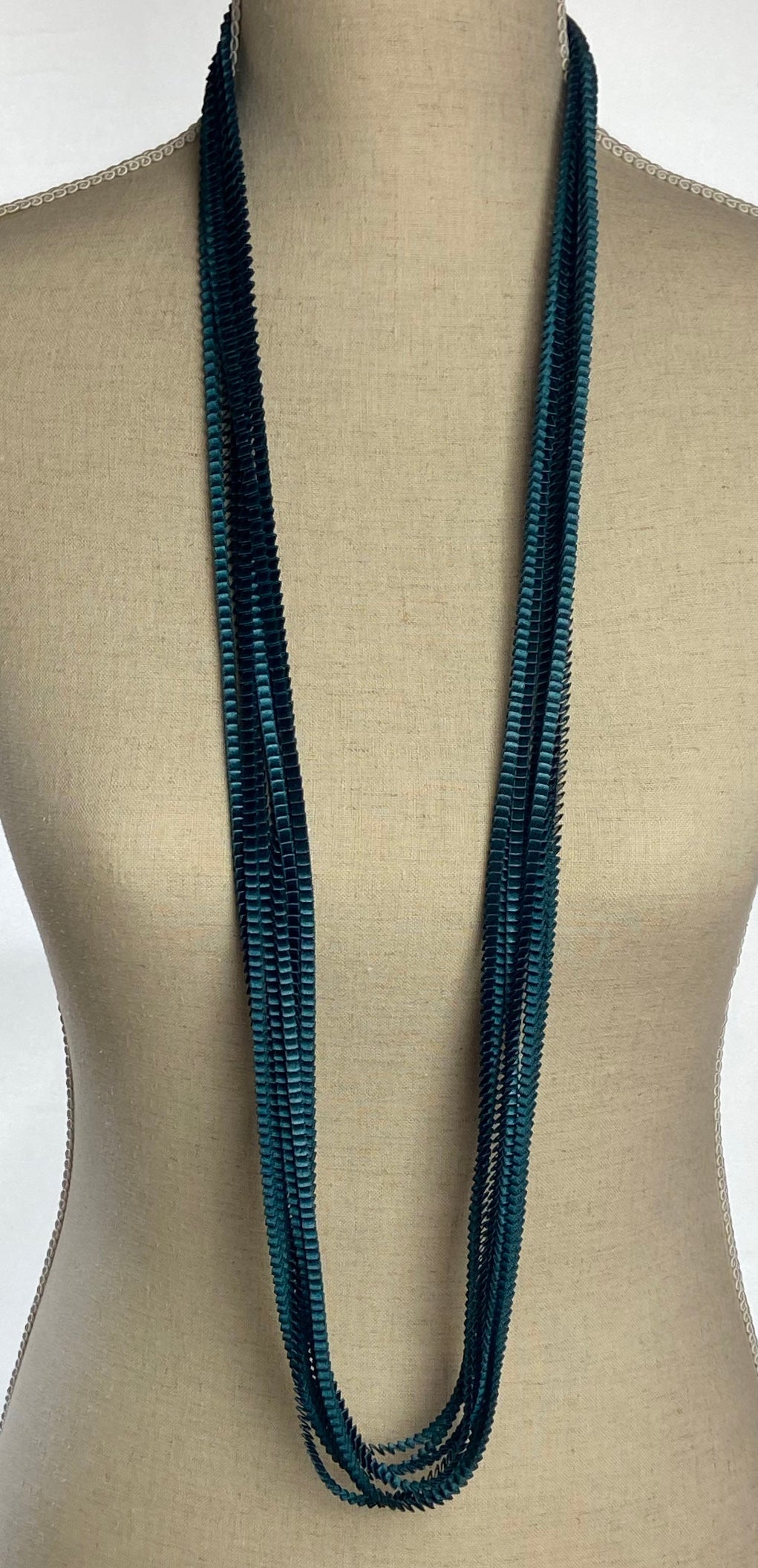 Dark Green Strand Necklace - The Nancy Smillie Shop - Art, Jewellery & Designer Gifts Glasgow