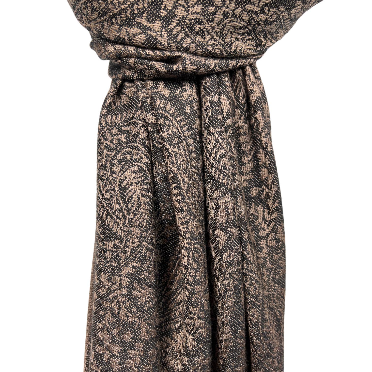 Plain pashmina with paisley print finished with fringes: Black